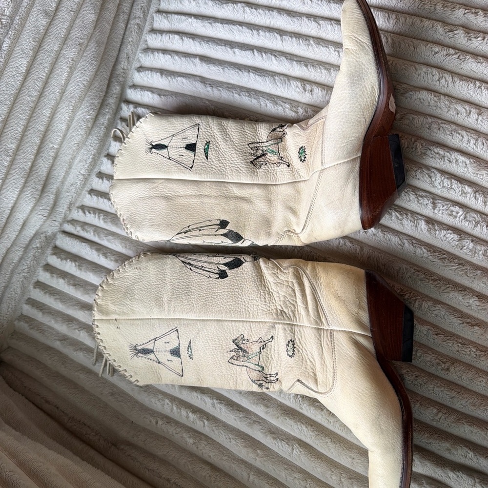 Zodiac Cream Western Heeled Boots